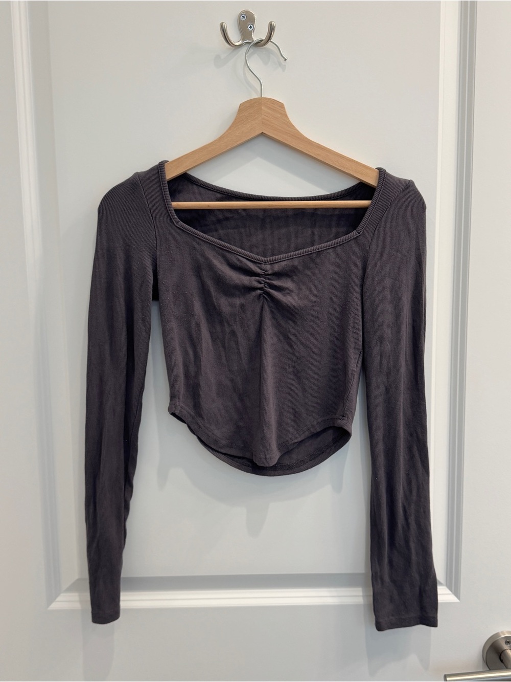 Long-Sleeve Square Neck Crop Top - Dark Gray